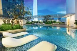 Oasia suites swimming pool rooftop